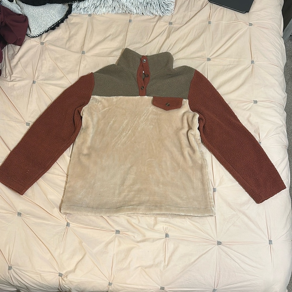 Hailey & Co 1/4 fleece button down sweatshirt